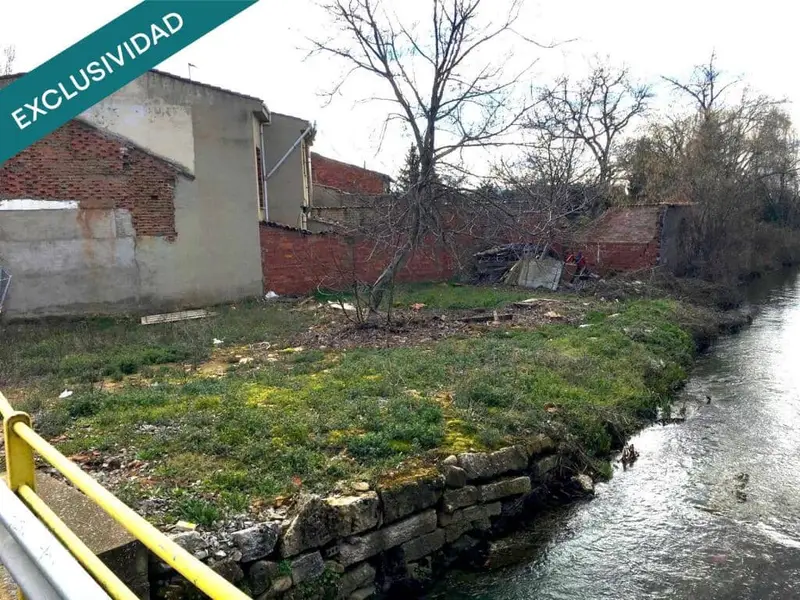 Solar Urbano en Venta en Azadinos Leon