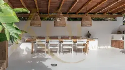 Casa en Alquiler Sant Josep de Sa Talaia con Vistas al Mar y Piscina