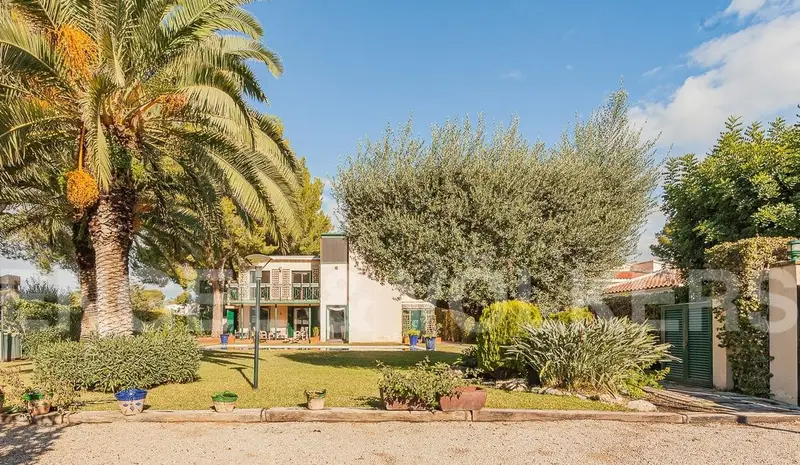 Chalet en venta en Cunit Tarragona ideal para familias