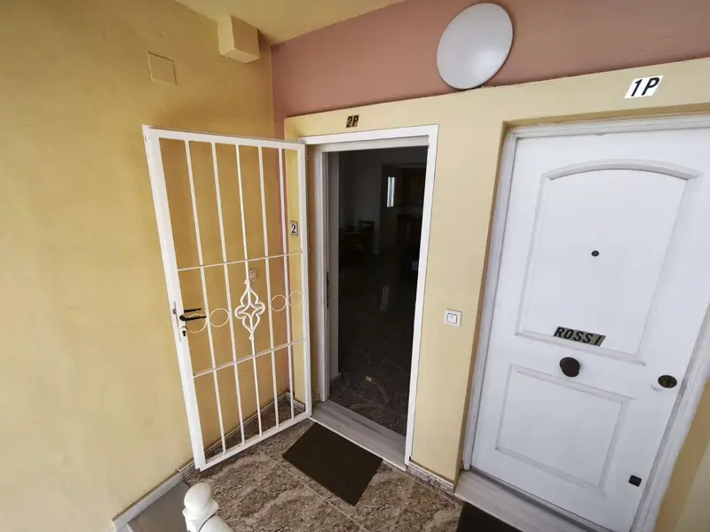 Apartamento en Orihuela Costa con Piscina Comunitaria