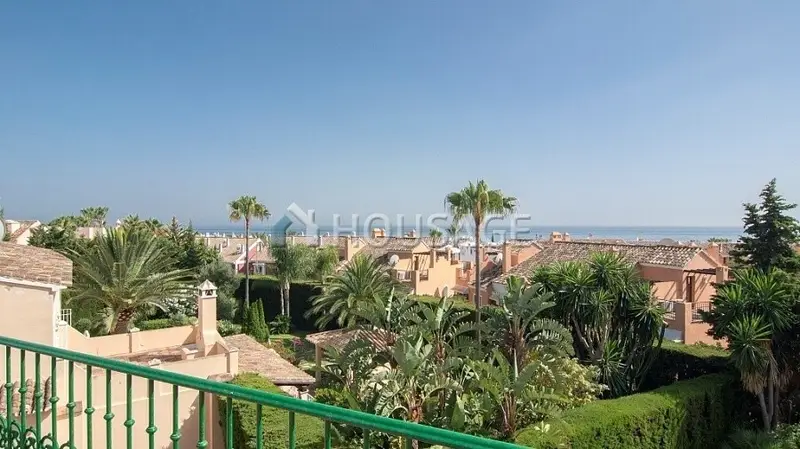 Villa de Lujo en Marbella 618m2 4 Suites Piscina Jardin