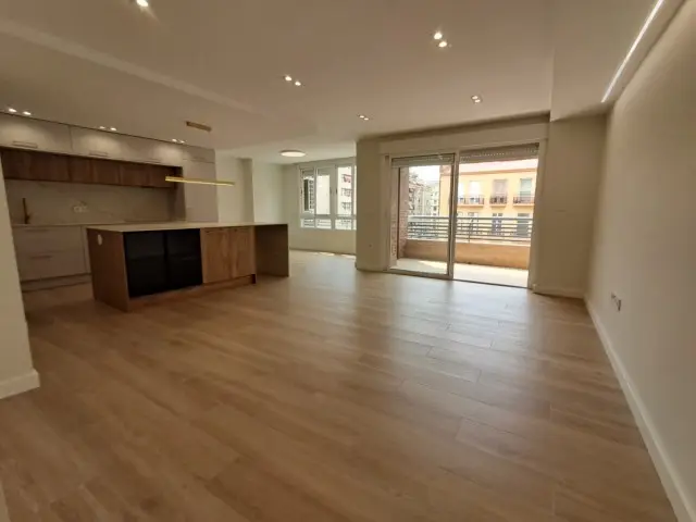Apartamento 2 Dormitorios Alicante Centro
