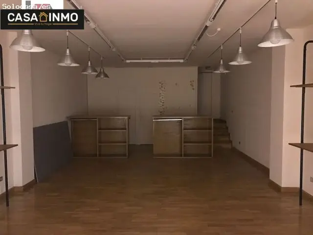Se Alquila o Vende Local Comercial en Barbastro