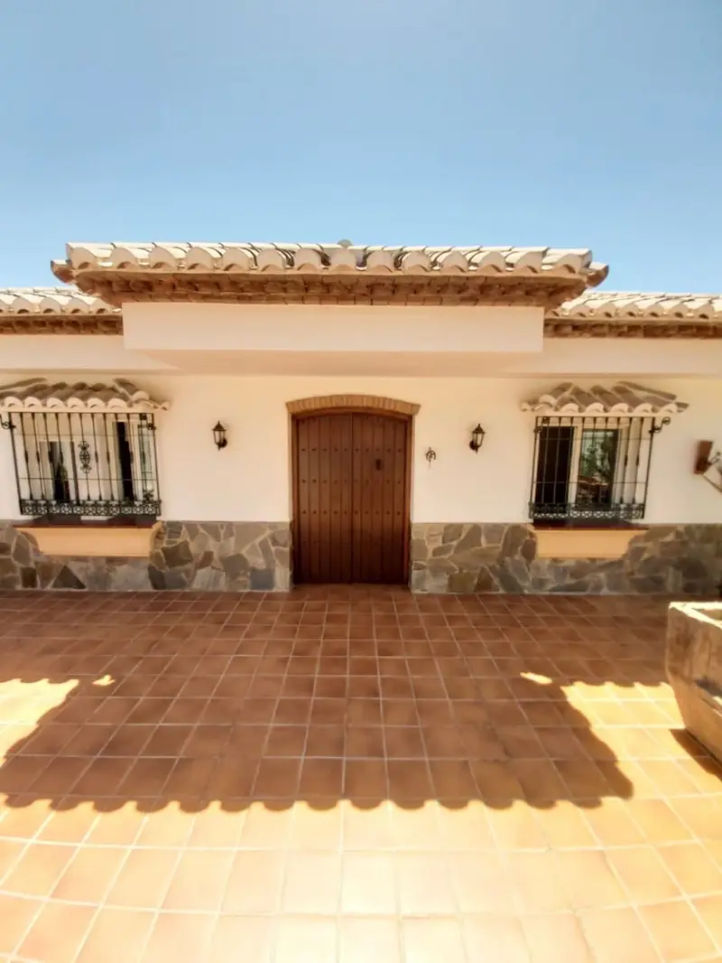 Chalet Familiar en Frigiliana Alquiler Larga Temporada