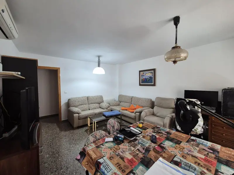 Piso en venta Villena 4 dormitorios 2 baños proteccion oficial