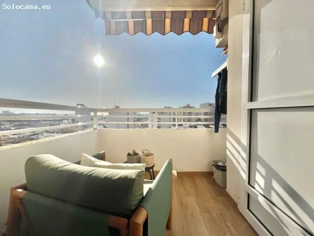 Apartamento con Vistas Panoramicas en Torrevieja