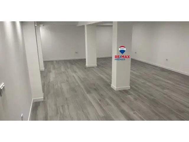 Local Comercial Reformado en Benidorm - 140m²