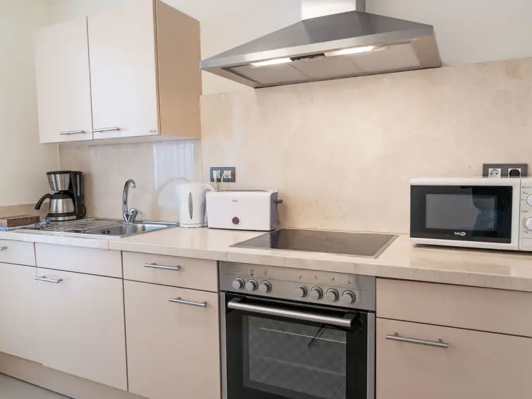 Casa Villa 2 Dormitorios Alquiler Estepona