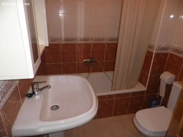 Piso Centrico Seminuevo 2 Dormitorios Economico