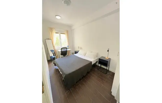 Apartamento 7 Dormitorios Madrid Alquiler Familiar
