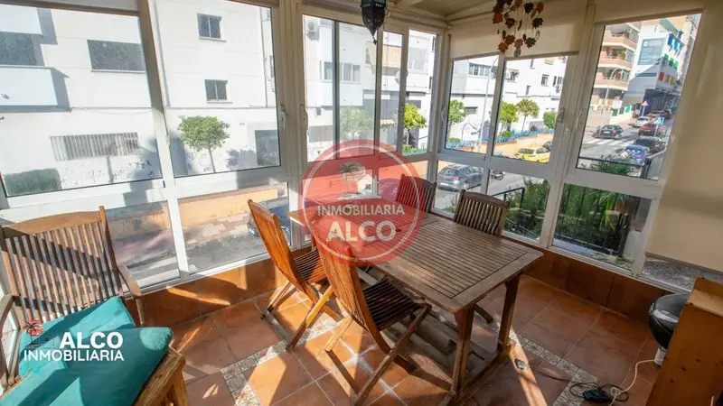 Apartamento en Málaga cerca Colegio Gamarra 2 dormitorios 2 garajes