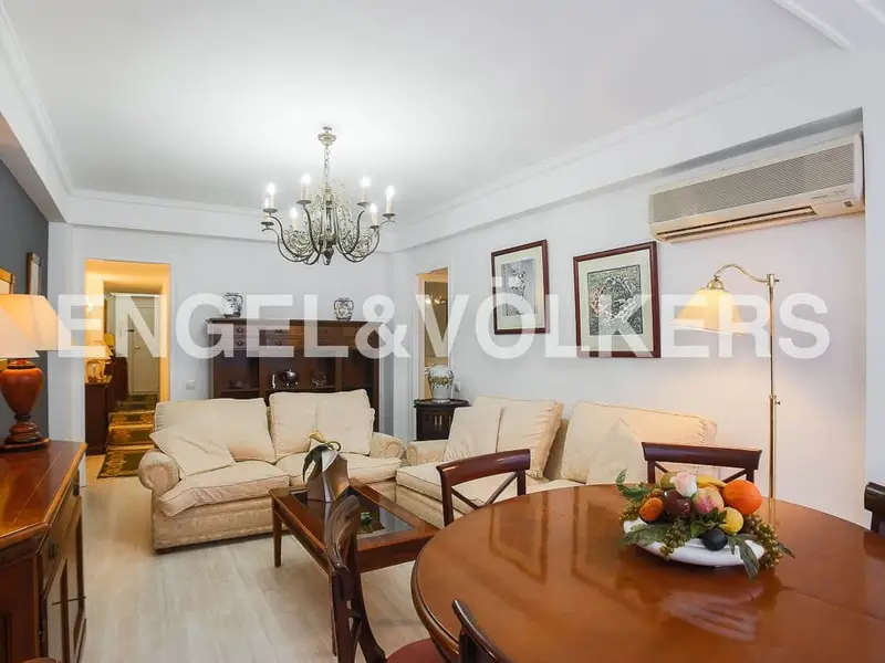 Apartamento en Mont Olivet Valencia cerca del Rio Turia