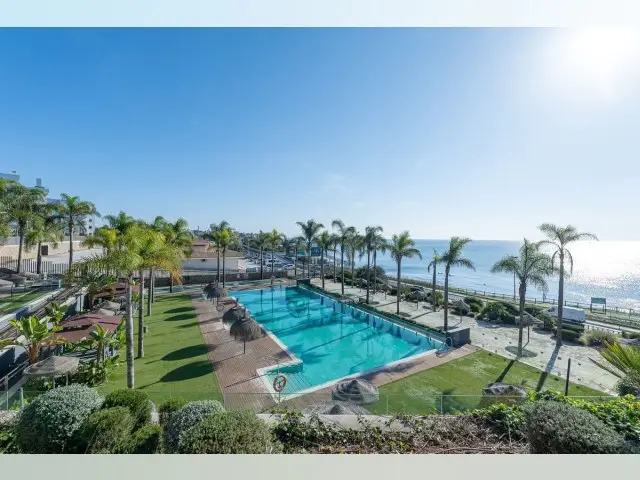 Apartamento 3 Dormitorios El Faro Costa del Sol