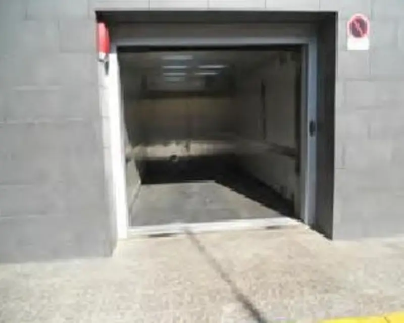 Garaje en venta en Girona 25m2