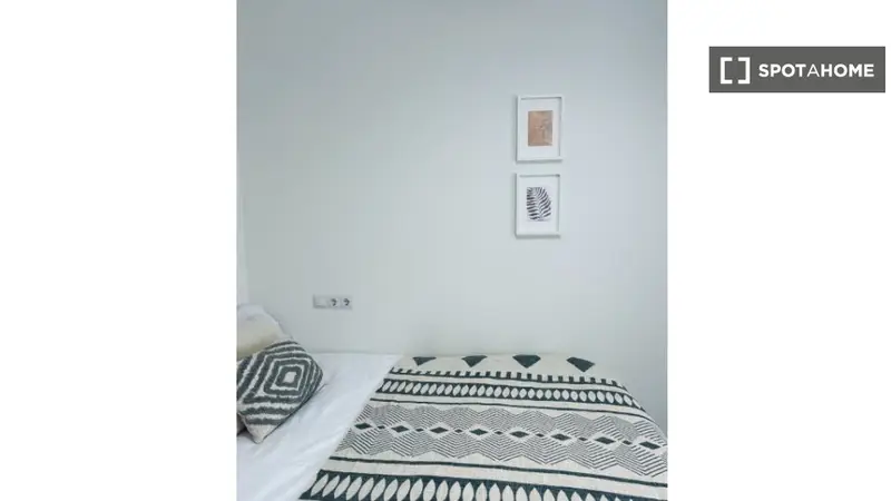 Alquiler Habitacion Malaga Piso 4 Dormitorios