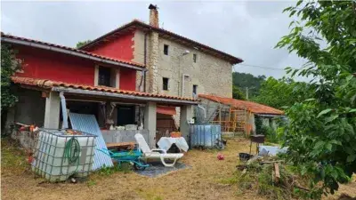 Casa rústica en venta en Medina de Pomar