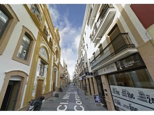 Local en Huelva Ocupado Venta al Contado