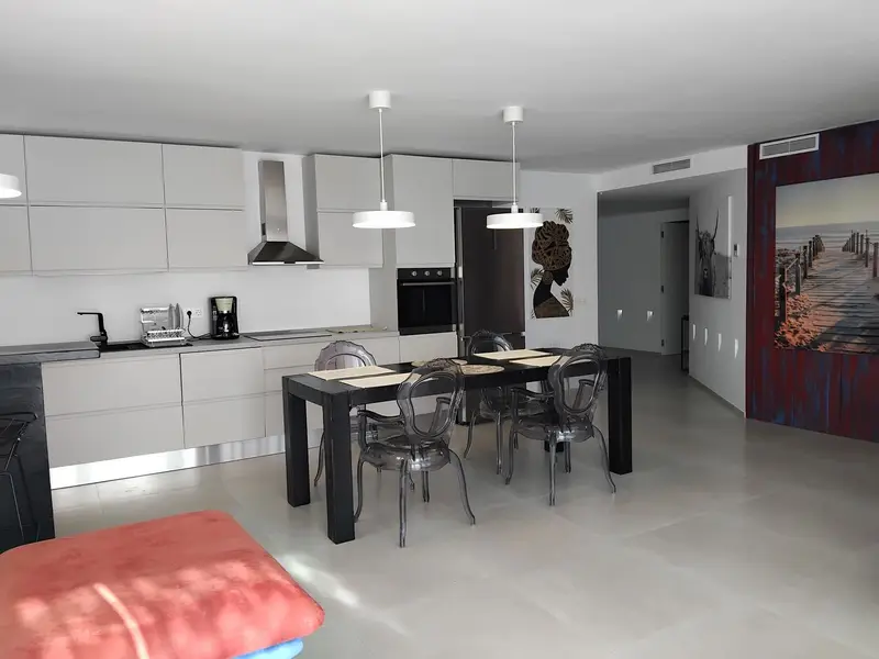 Piso de 2 Dormitorios en venta Puerto Banus, España