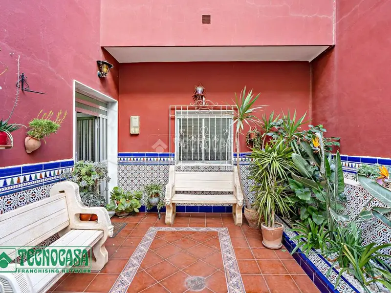 Casa en venta en Huércal De Almería