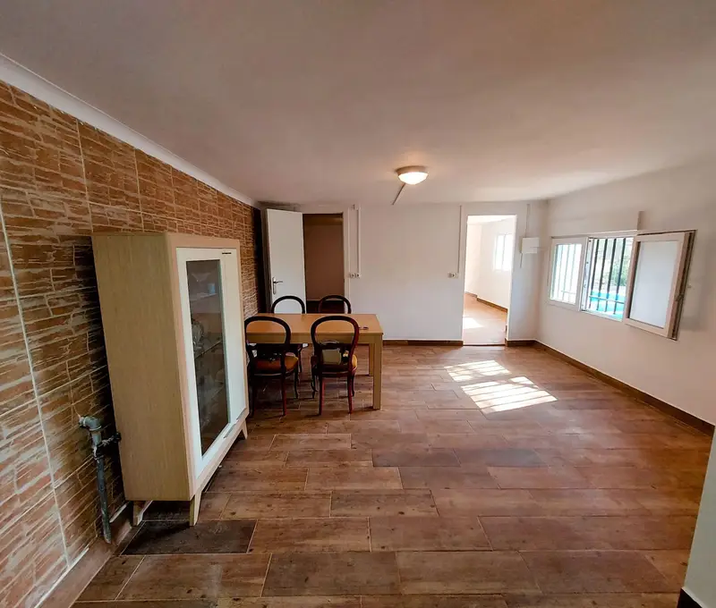 Chalet en venta en Sagunto con piscina y jardin