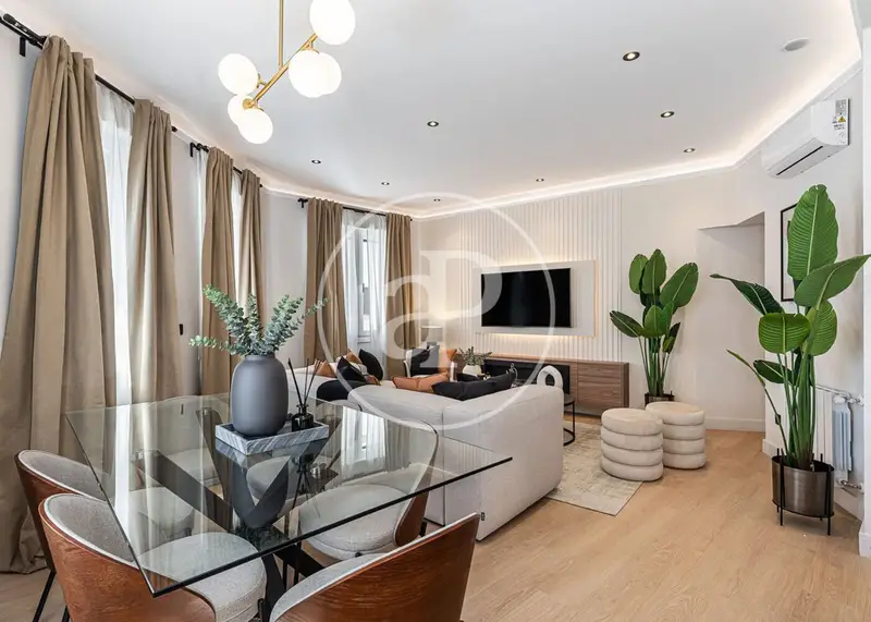 Piso Reformado en Nueva Espa					ña 125m2 3 habitaciones