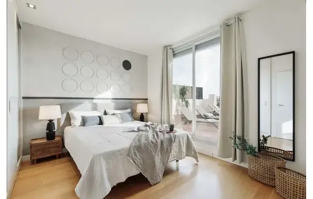 Apartamento 4 Dormitorios 87m2 Barcelona