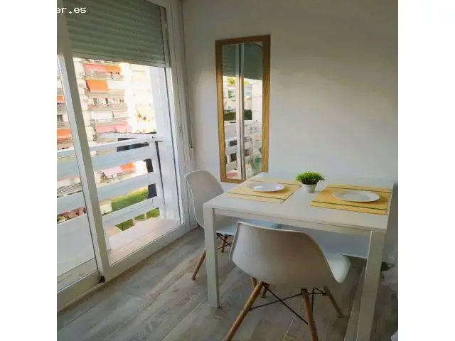 Estudio en Benalmadena Costa con Vistas al Mar - Ideal Inversores