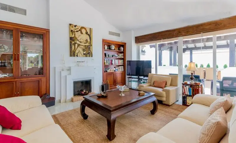 Piso de 4 Dormitorios en venta Montemar, España