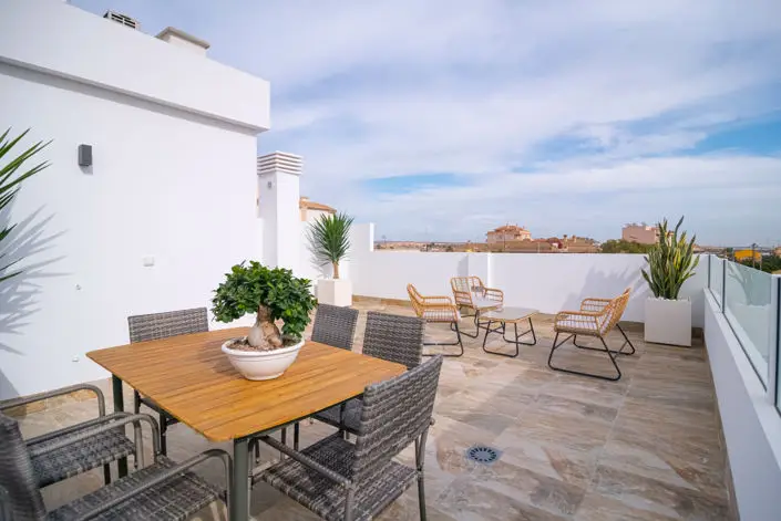 Adosados en Venta 3 Dormitorios Piscina Privada Avileses