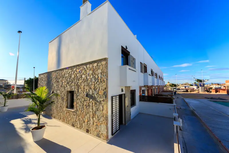 Adosado 3 Dormitorios Torrevieja Solarium Piscina
