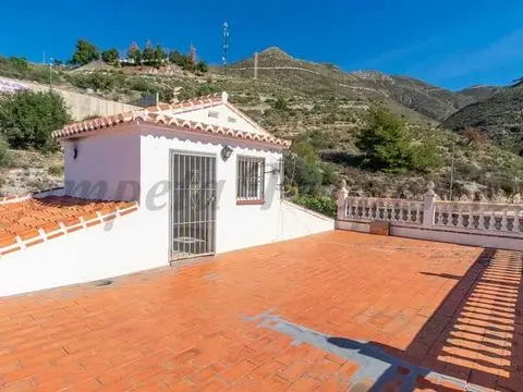 Casa de Pueblo 4 Dormitorios Cómpeta Gran Terraza Azotea