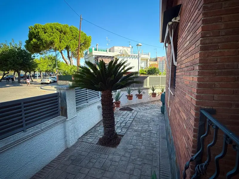 Chalet en venta en Calafell, Tarragona