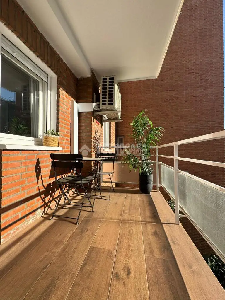 Piso en venta en Canillas 96m2 2 dormitorios 2 baños moderno