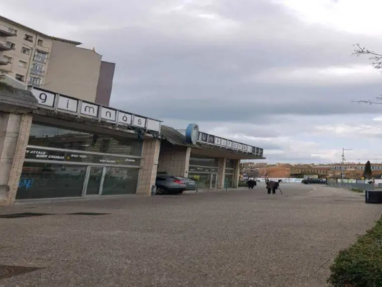 Garaje en Venta Girona 47m2 con Ascensor