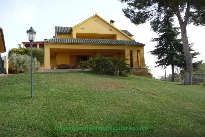 Chalet en Venta Monte Cristina 200m2 Piscina Jacuzzi