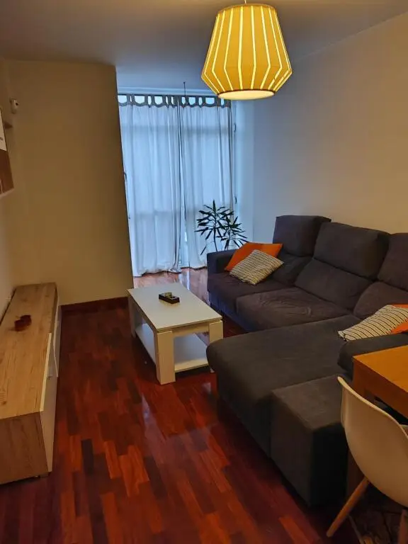 Piso en Venta en Pastoriza Arteixo cerca de Marineda City