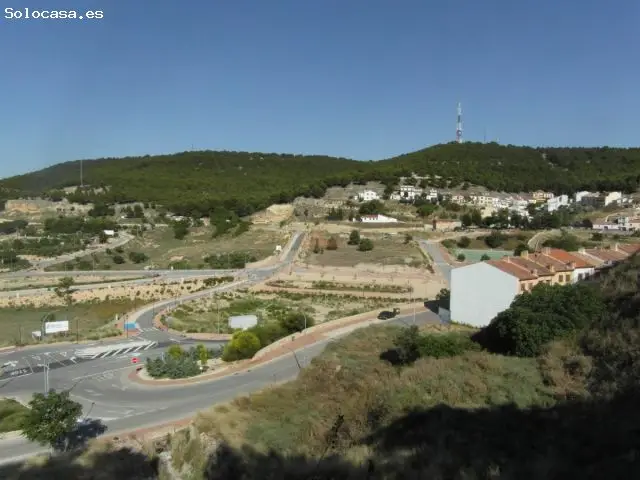 Se Vende Terreno Urbano en Chinchilla de Monte Aragon