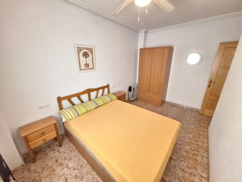 Apartamento 2 Dormitorios Torrevieja Centro