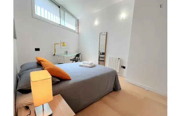 Alquiler Apartamento 3 Dormitorios Barcelona Guinardó