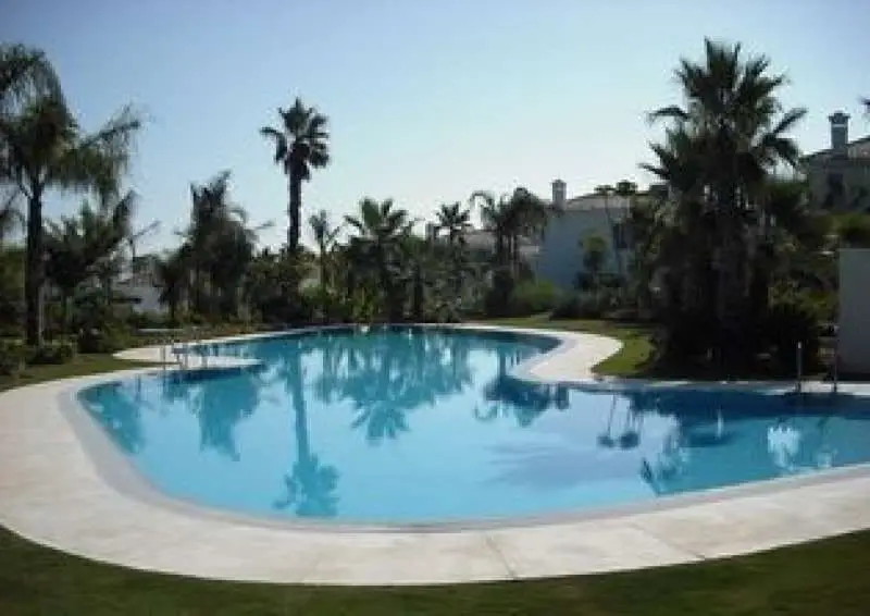Villa en Marbella 5 dormitorios 5 baños Piscina comunitaria