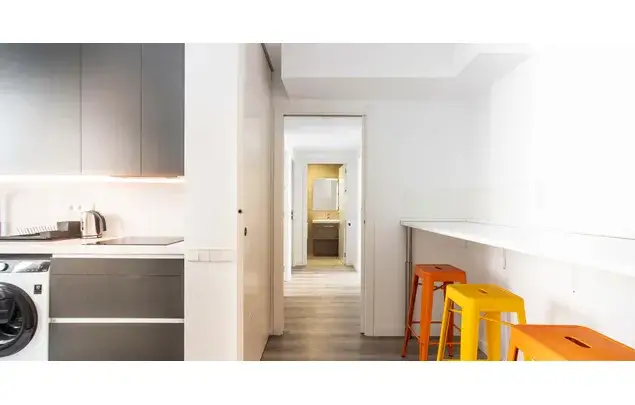 Habitaci	ón 72m	² Barcelona Estancia Mediana Larga