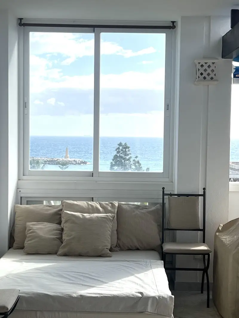 Apartamento Lujo 4 Dormitorios Puerto Banus Frente al Mar