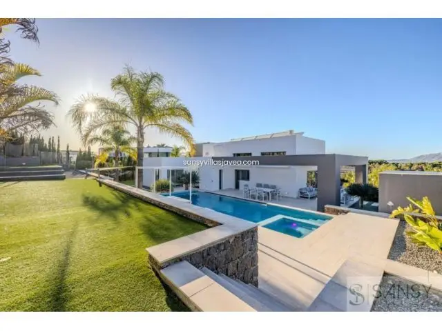 Chalet en Jávea 5 Dormitorios 4 Baños Vistas al Montgó