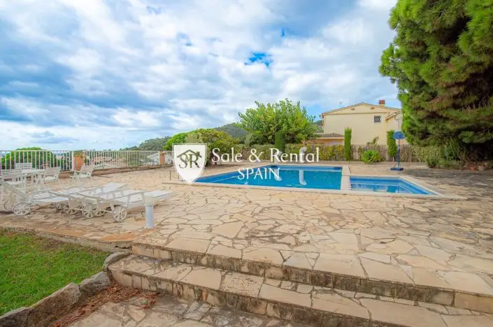 Villa de Lujo 8 Dormitorios Costa Brava