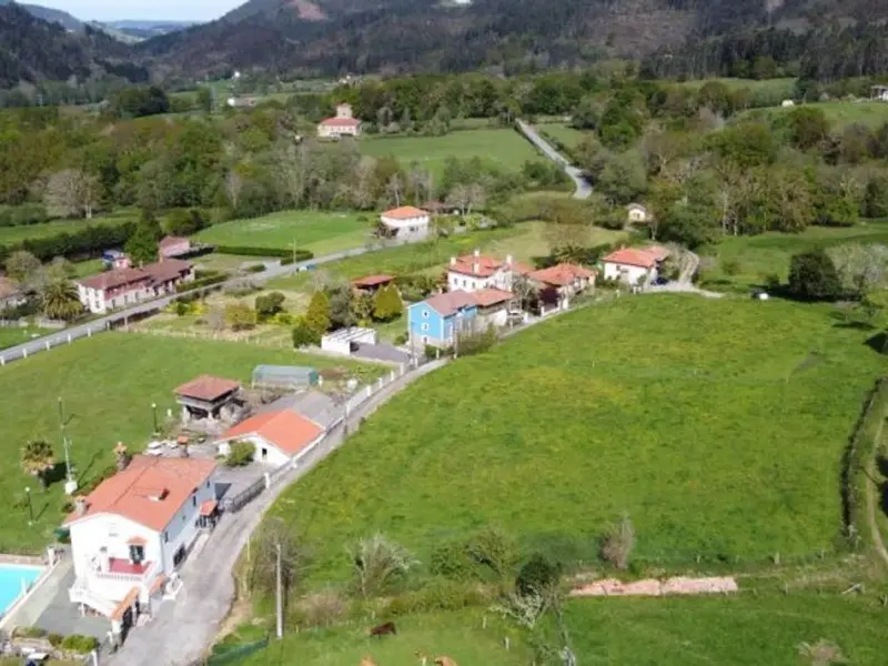 venta Terreno en Pravia, Asturias (649AC)- Globaliza