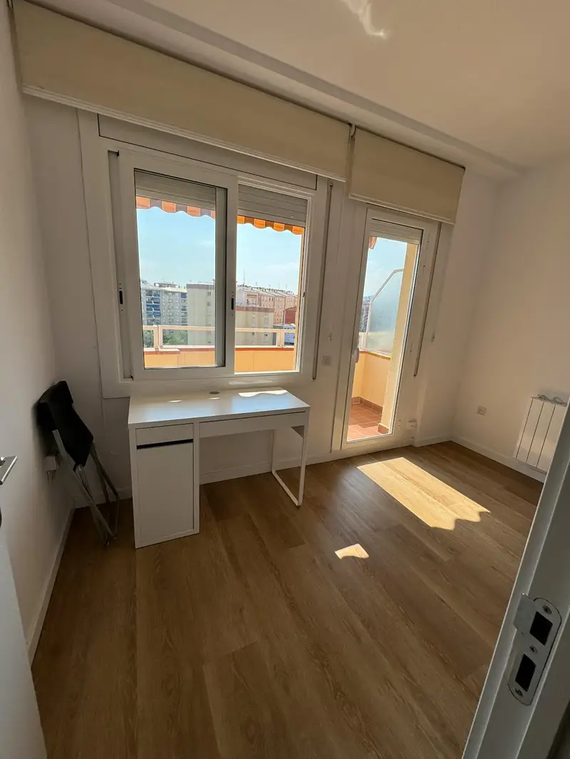 Habitacion Alquiler Sabadell Amueblada Wifi Limpieza Incluida