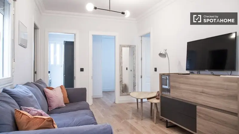 Apartamento 2 dormitorios 1 ba															
															
															
															
															
															
															
														
														Madrid Spotahome