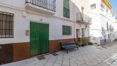 Casa en Venta en Albuñuelas 3 Dormitorios