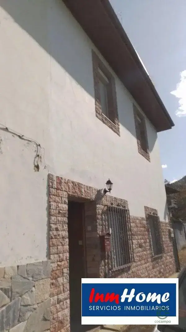Casa en Cornellana Asturias con Vistas al Monasterio