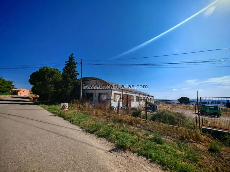 Parcela Urbana en Venta Gallur: 10746m²  48 Viviendas